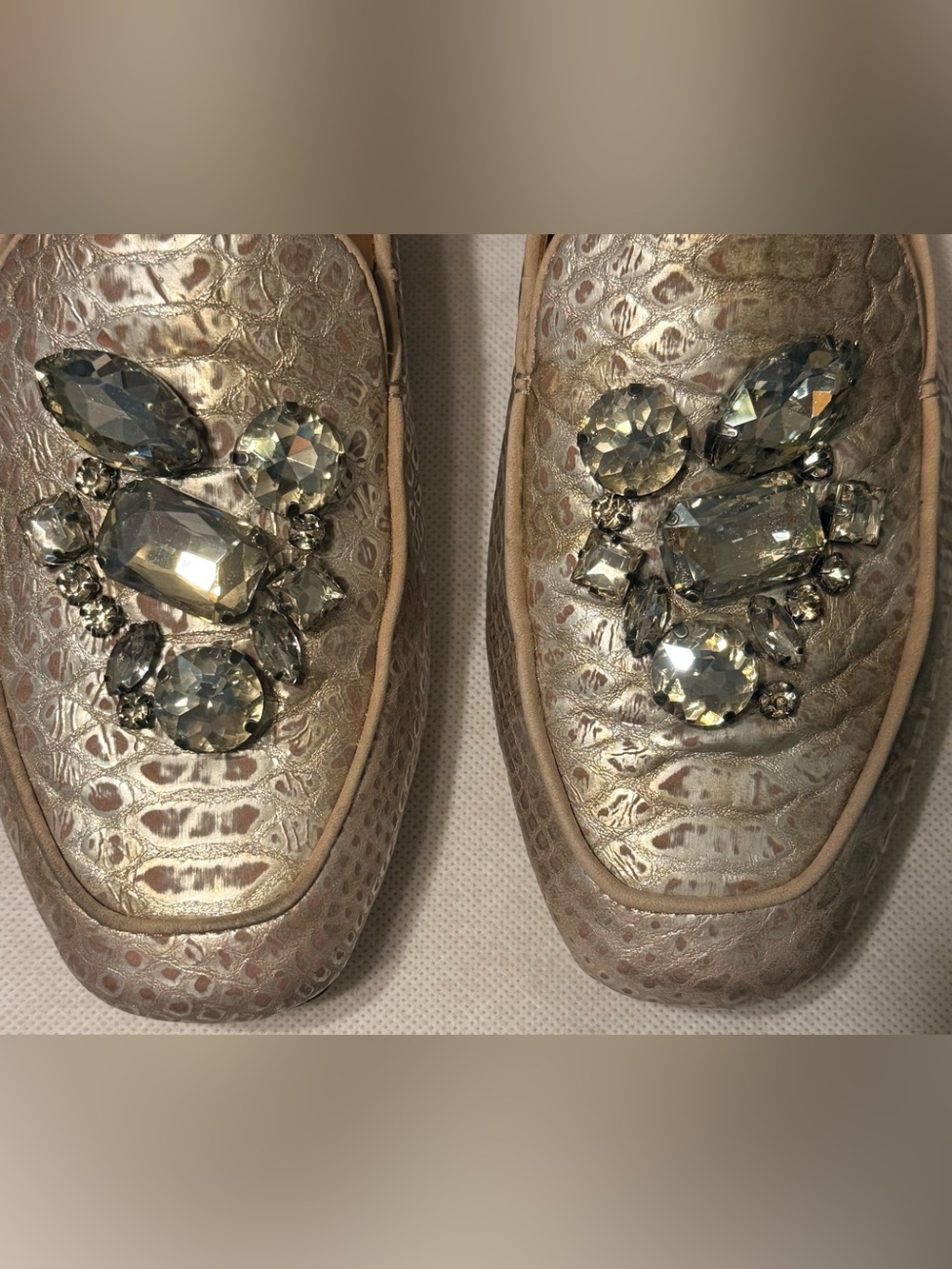 Donald J. Pliner Champagne Snakeskin Pattern Embellished Loafers - Picture 9 of 14